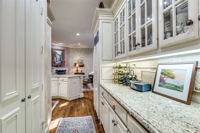 5620 Shubert Court, Dallas, TX 75252