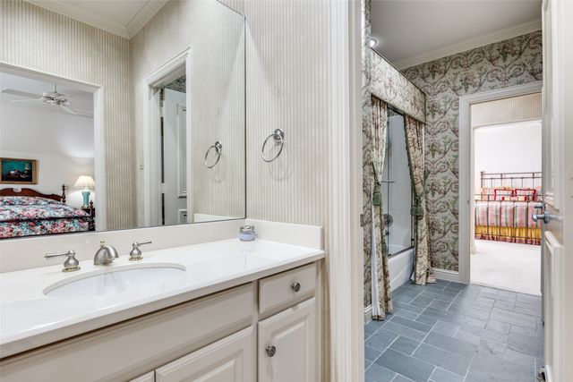 5620 Shubert Court, Dallas, TX 75252