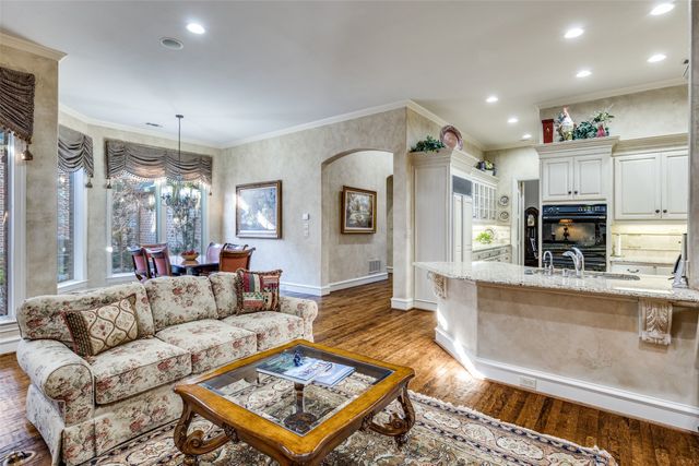 5620 Shubert Court, Dallas, TX 75252