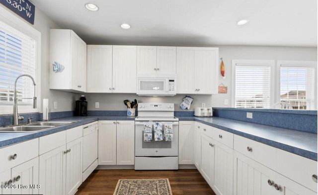 436 Ocean Boulevard W, Holden Beach, NC 28462