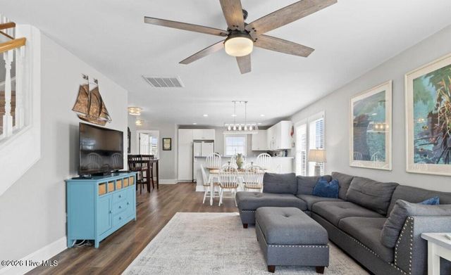 436 Ocean Boulevard W, Holden Beach, NC 28462