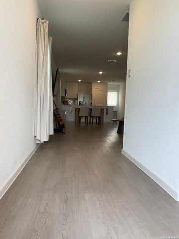 3550 Glade Creek, San Antonio, TX 78245