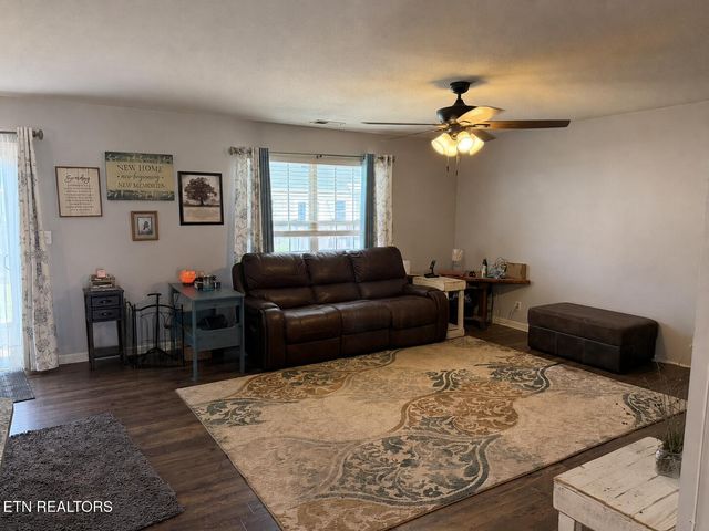 9443 Avian Forest Lane, Heiskell, TN 37754