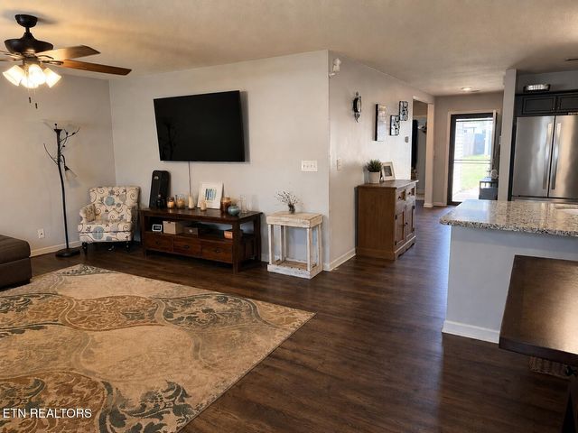 9443 Avian Forest Lane, Heiskell, TN 37754