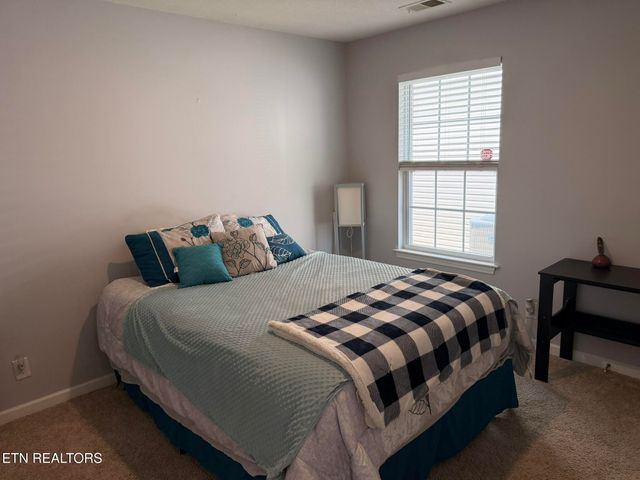 9443 Avian Forest Lane, Heiskell, TN 37754