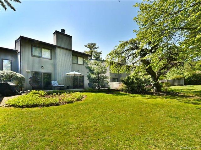 120 Estate Drive, Jericho, NY 11753