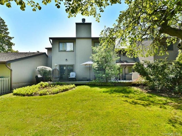 120 Estate Drive, Jericho, NY 11753