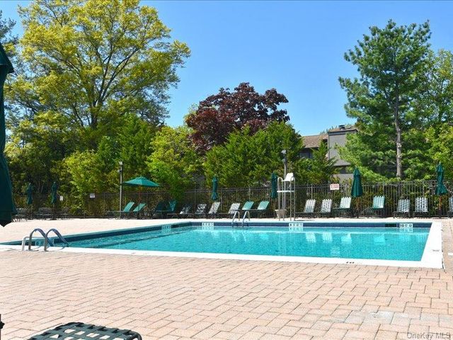 120 Estate Drive, Jericho, NY 11753
