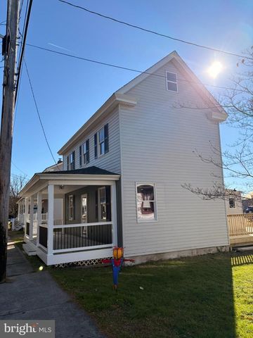 112 WALNUT ST, Church Hill, MD 21623