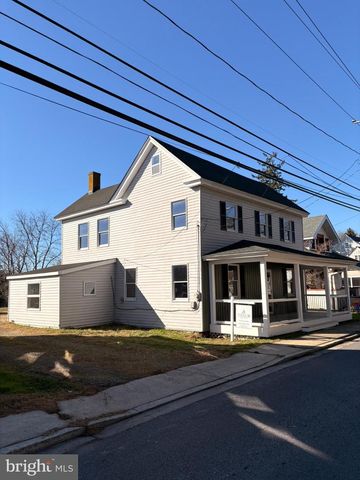 112 WALNUT ST, Church Hill, MD 21623