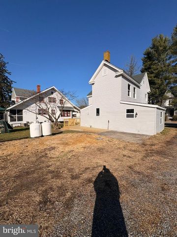 112 WALNUT ST, Church Hill, MD 21623