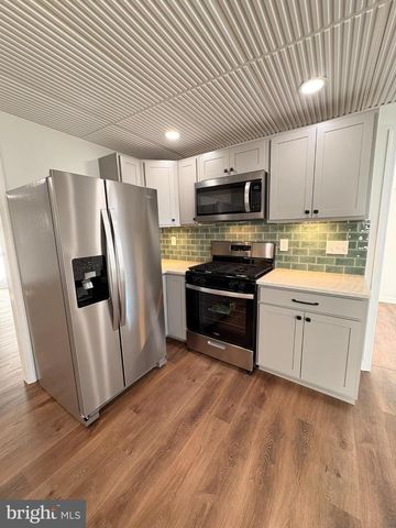 112 WALNUT ST, Church Hill, MD 21623