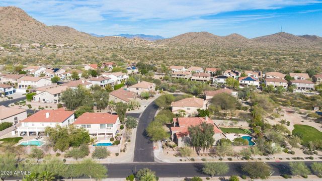 2333 W ZENITH Lane, Phoenix, AZ 85085