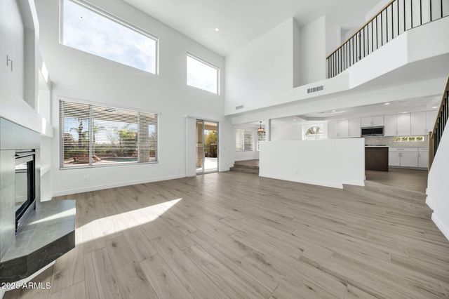 2333 W ZENITH Lane, Phoenix, AZ 85085