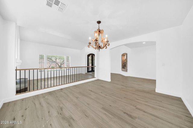 2333 W ZENITH Lane, Phoenix, AZ 85085