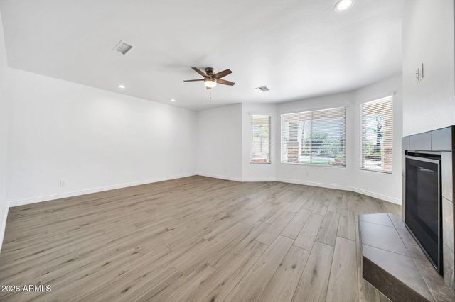 2333 W ZENITH Lane, Phoenix, AZ 85085