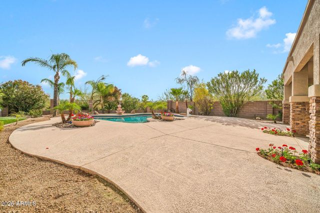 2333 W ZENITH Lane, Phoenix, AZ 85085