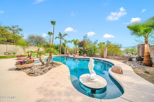 2333 W ZENITH Lane, Phoenix, AZ 85085