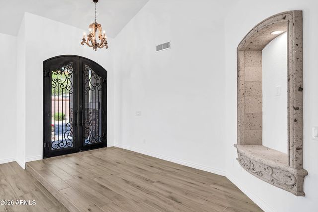 2333 W ZENITH Lane, Phoenix, AZ 85085