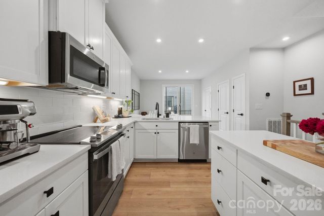3019 Terroir Lane, Charlotte, NC 28217