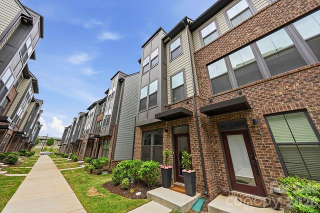 3019 Terroir Lane, Charlotte, NC 28217