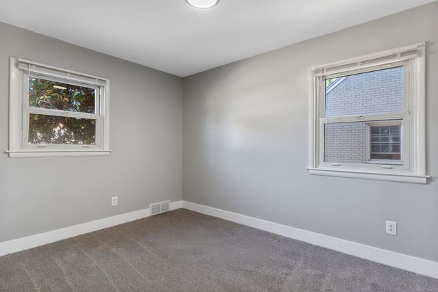 10419 W 11 Mile Road, Huntington Woods, MI 48070