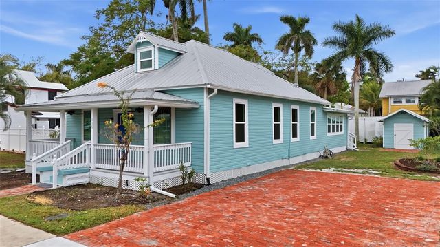 115 GILL STREET, Punta Gorda, FL 33950