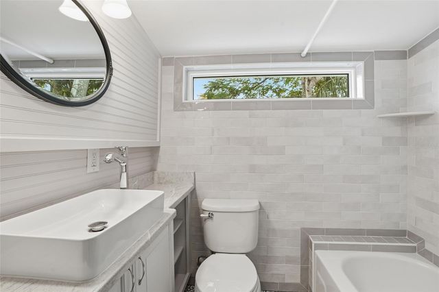 115 GILL STREET, Punta Gorda, FL 33950