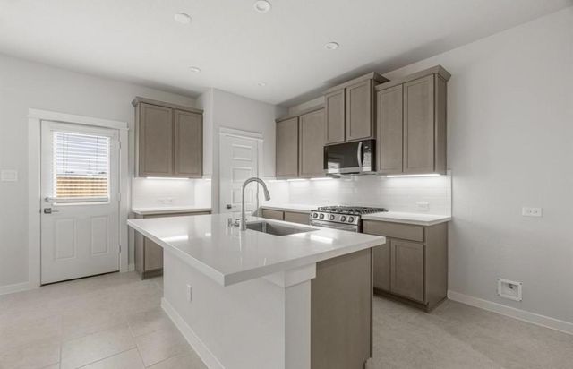2934 Park Hill Lane, Stafford, TX 77477