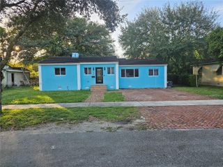 9402 NW 2nd Pl, Miami Shores, FL 33150