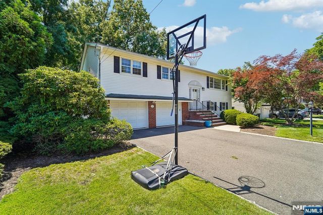 41-57 Rys, Fair Lawn, NJ 07410