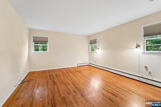 41-57 Rys, Fair Lawn, NJ 07410