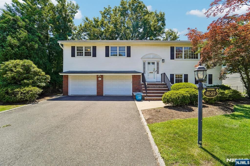 41-57 Rys, Fair Lawn, NJ 07410