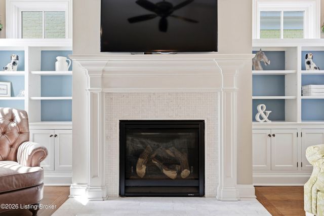 9309 Bergamot Dr, Prospect, KY 40059