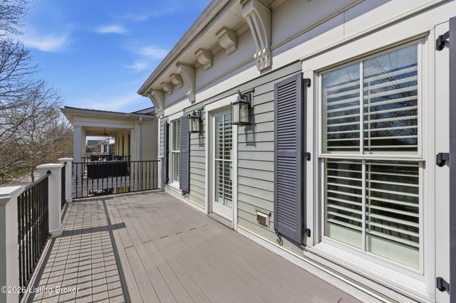 9309 Bergamot Dr, Prospect, KY 40059