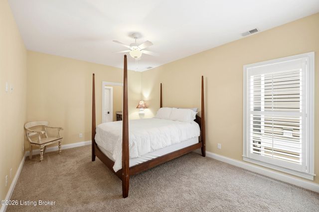 9309 Bergamot Dr, Prospect, KY 40059