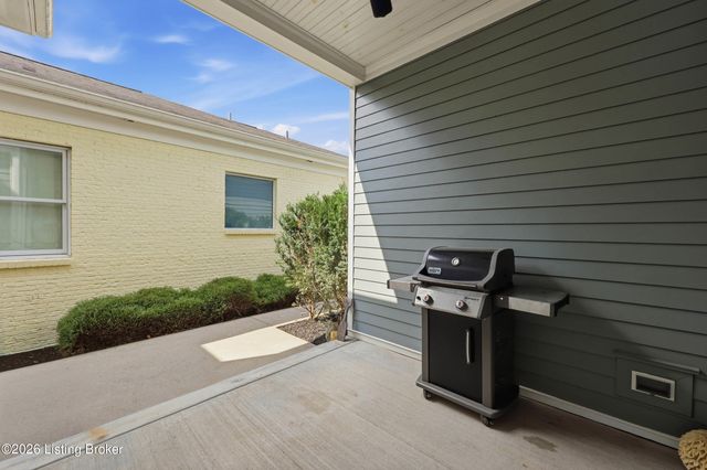 9309 Bergamot Dr, Prospect, KY 40059