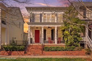 9309 Bergamot Dr, Prospect, KY 40059