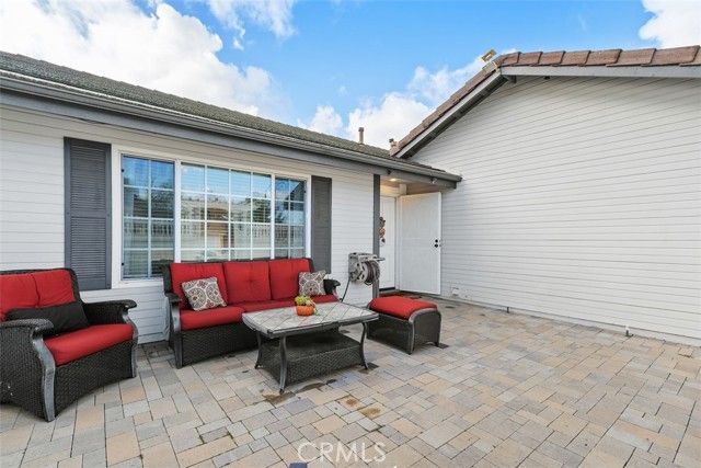 896 Monarch, Corona, CA 92879