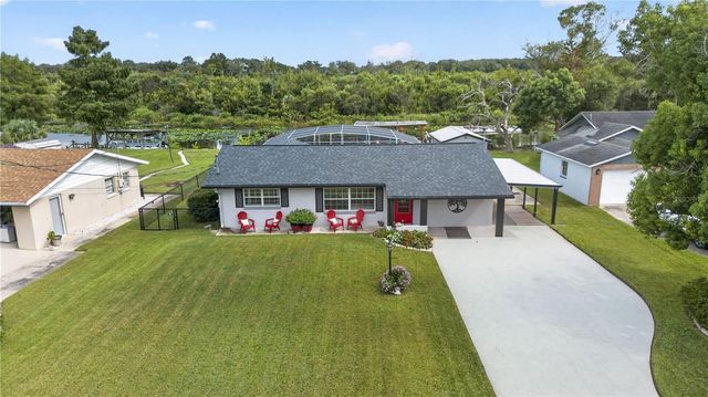 28050 LOIS DRIVE, Tavares, FL 32778