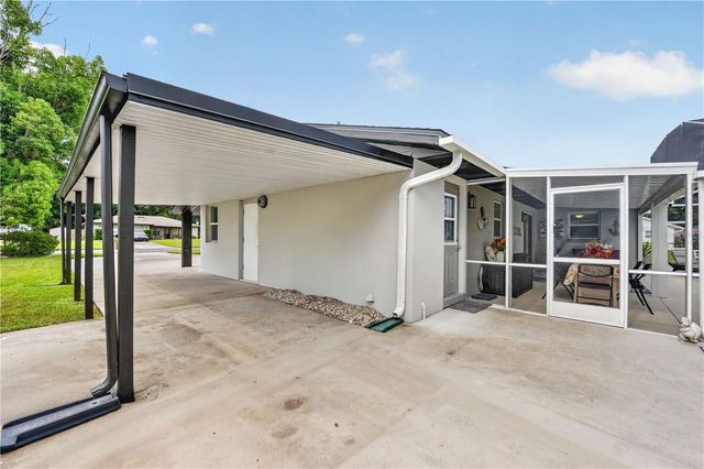 28050 LOIS DRIVE, Tavares, FL 32778