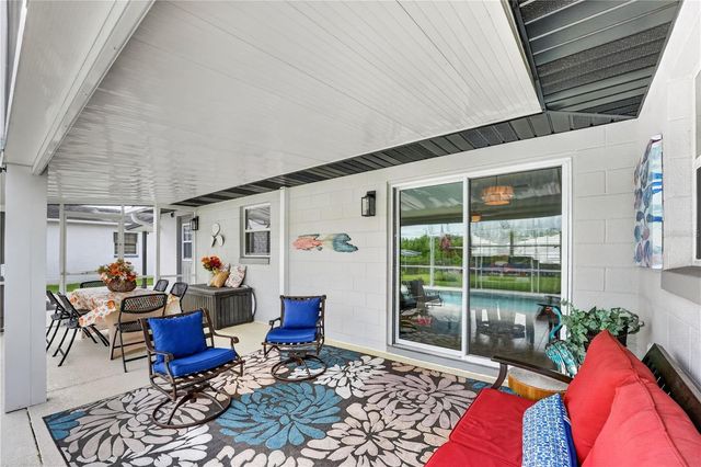 28050 LOIS DRIVE, Tavares, FL 32778