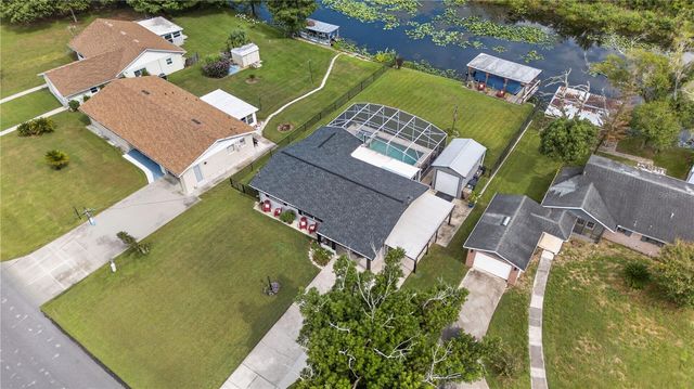 28050 LOIS DRIVE, Tavares, FL 32778