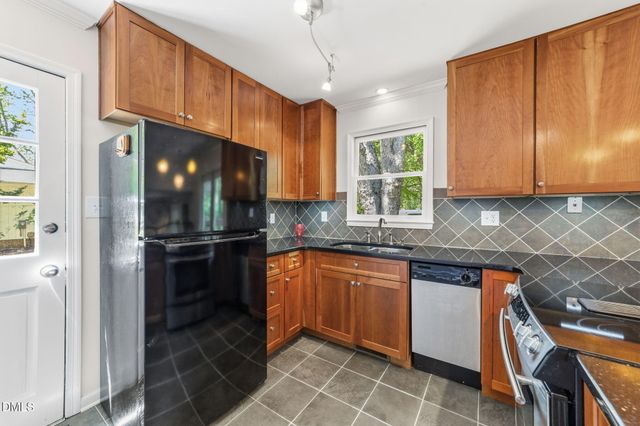 1220 Old Apex Road, Cary, NC 27513