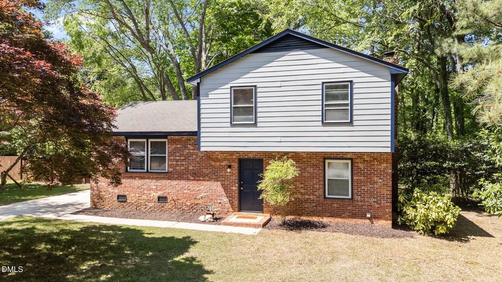 1220 Old Apex Road, Cary, NC 27513