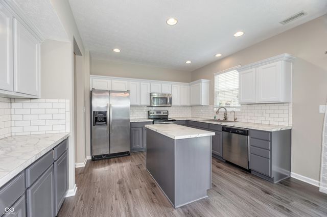 18184 Sadie Lane, Westfield, IN 46062
