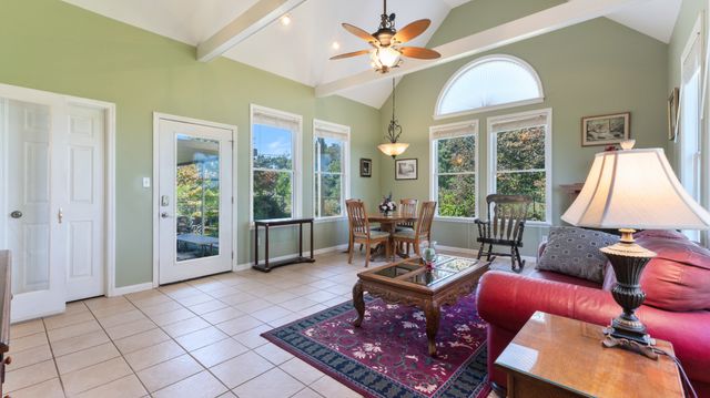 7 Scott Orchard Rd, Taft, TN 38488
