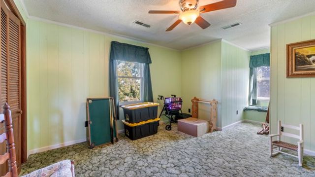 7 Scott Orchard Rd, Taft, TN 38488