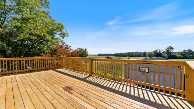 7 Scott Orchard Rd, Taft, TN 38488