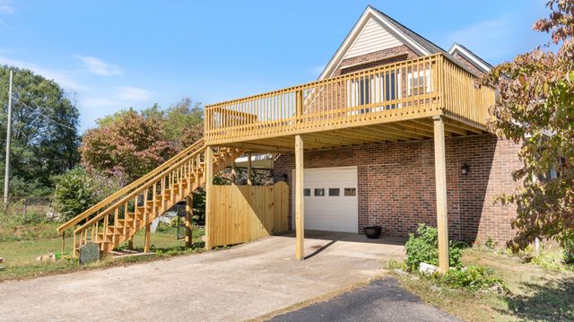 7 Scott Orchard Rd, Taft, TN 38488